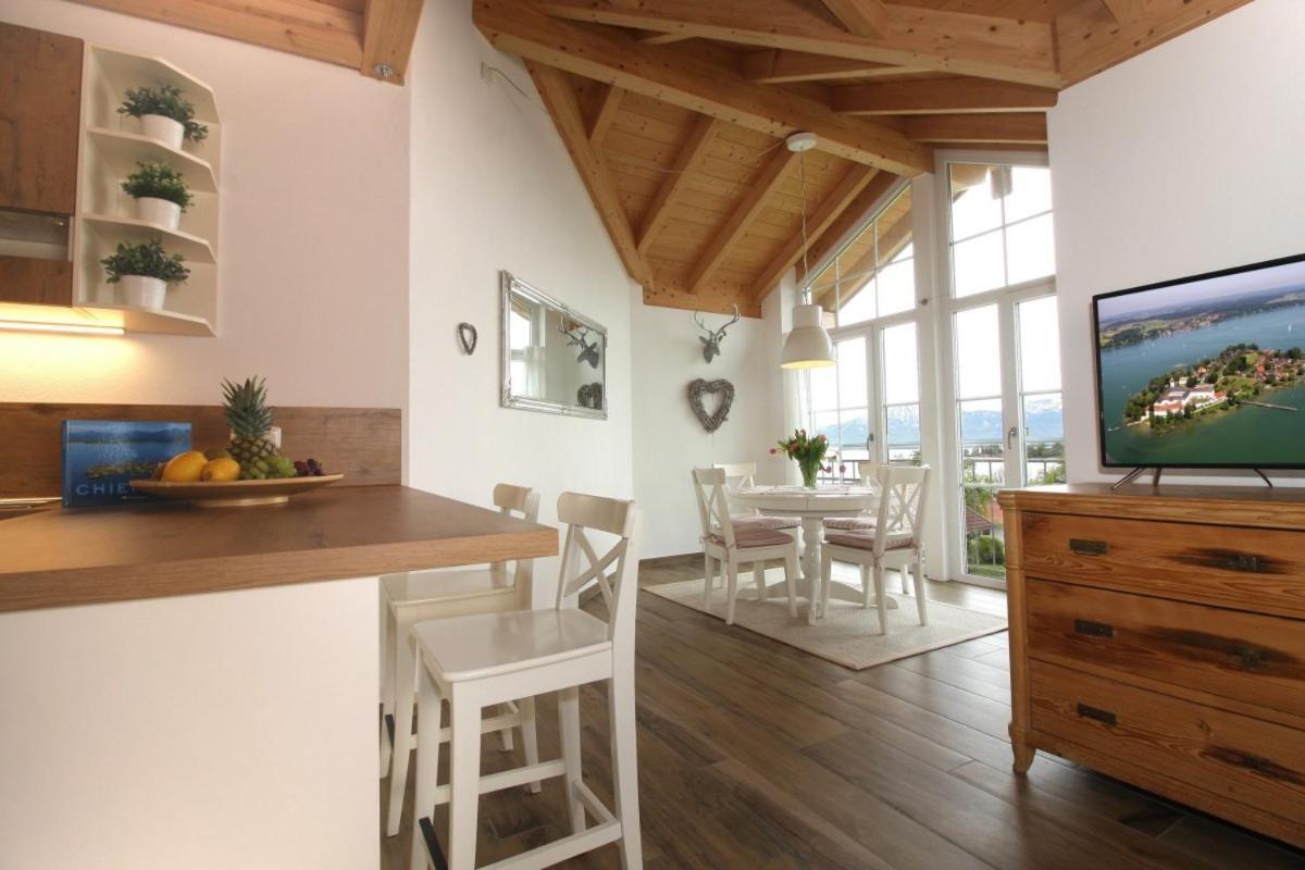 Haus Chiemsee-Blick Gstadt am Chiemsee Exterior photo